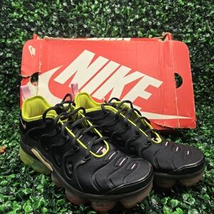 Women's Nike Air Vapor Max Plus 9.5W